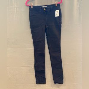 NWT black refuge size 2 jeans